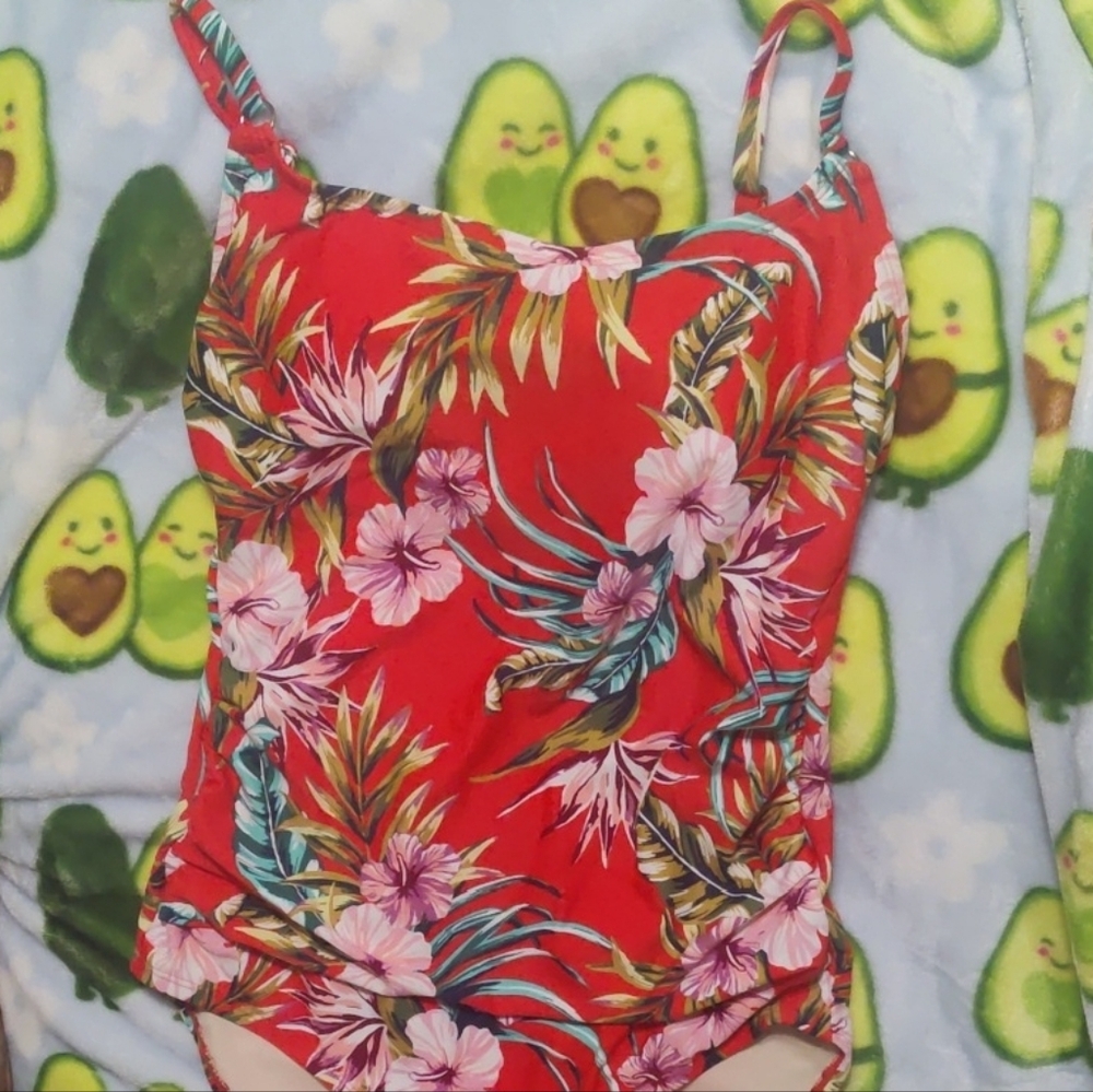 🐇 Kona Sol Red Floral One Piece Swimsuit